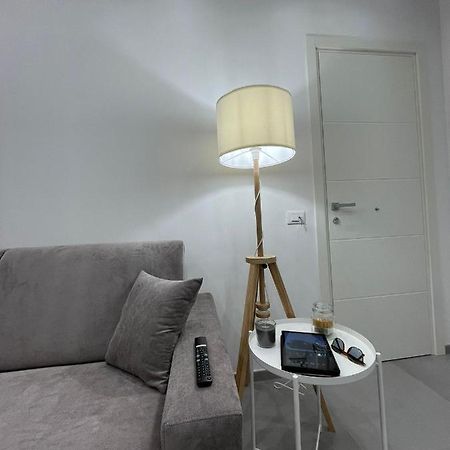 Civico 66 Apartment ปาแลร์โม ภายนอก รูปภาพ